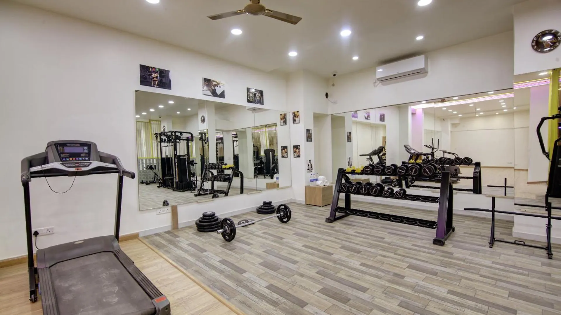 Anandam Club House Aparthotel Gurgaon India